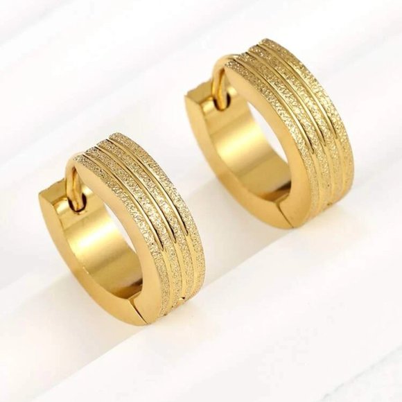 Stainless Steel Gold Hoop Hinged Snap Earring Women Men NWT - Picture 1 of 3